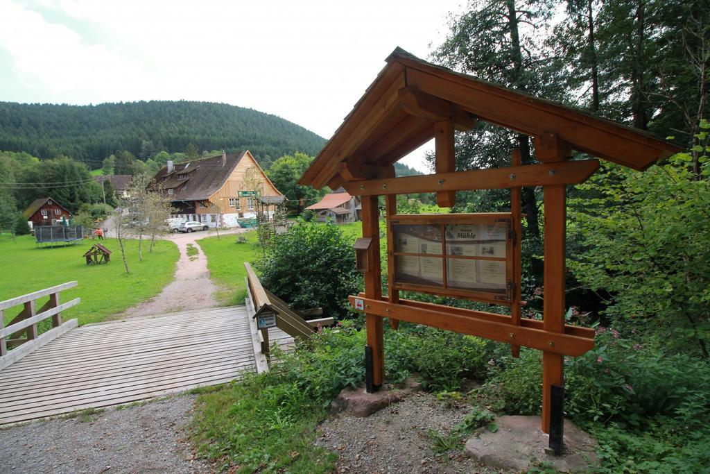 Landgasthof Untere Muehle Alpirsbach Eksteriør bilde